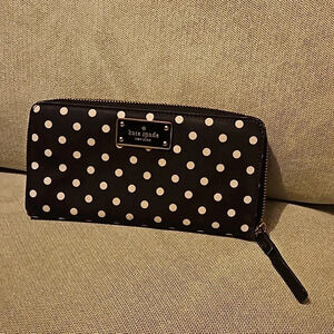 Kate spade new York polka dot continental wallet